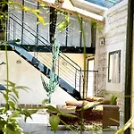 Magnifique Loft - Piscine - Tennis - Babyfoot * Nîmes