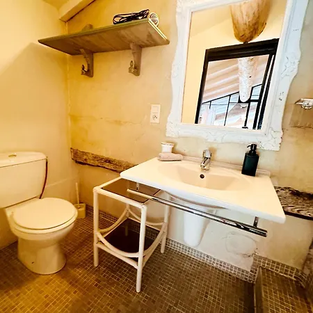 ヴィラ Magnifique Loft - Piscine - Tennis - Babyfoot ニーム