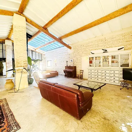 Magnifique Loft - Piscine - Tennis - Babyfoot * Nimes